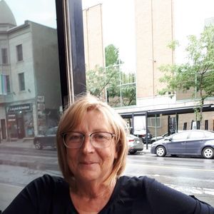 Meet your Posher, Gloria